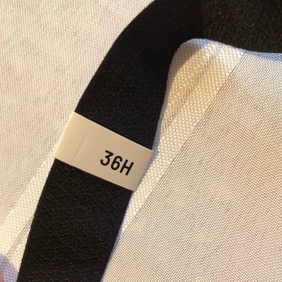 VANITY FAIR 36H UNDERWIRE BRA NWOT - Picture 6 of 6